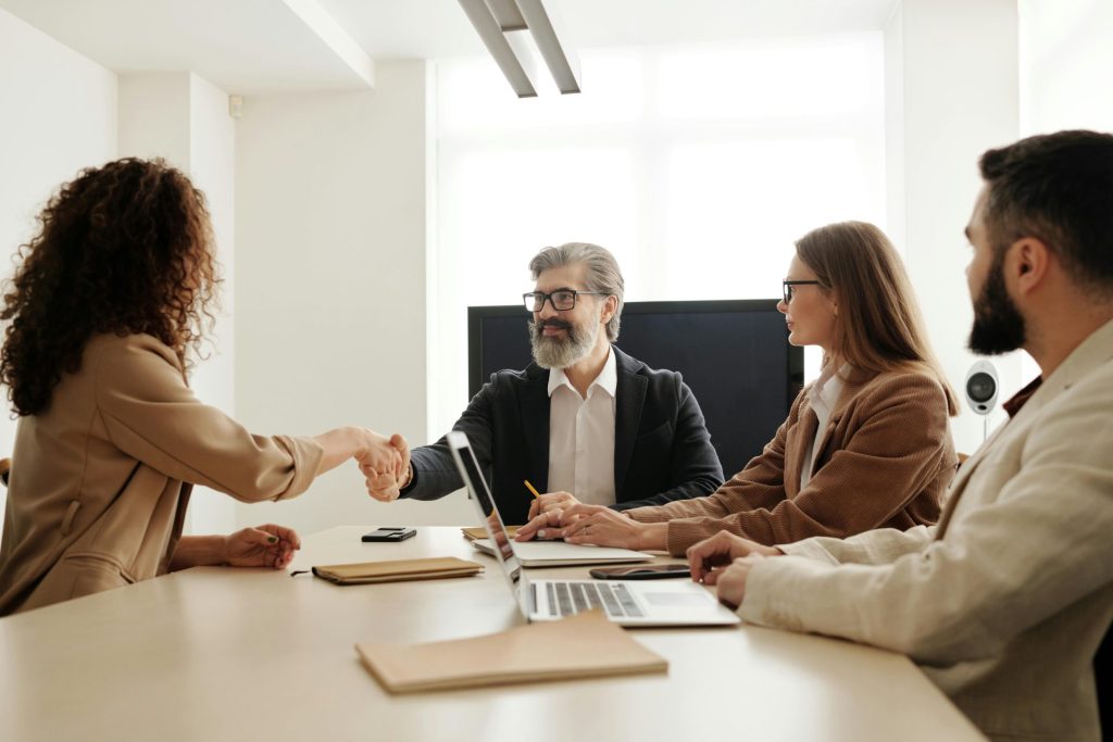 DÉDOUANEMENT POUR PROFESSIONNELS